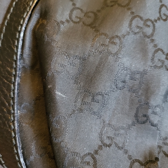 Gucci GG Supreme Abbey Small D Ring - Picture 16 of 16